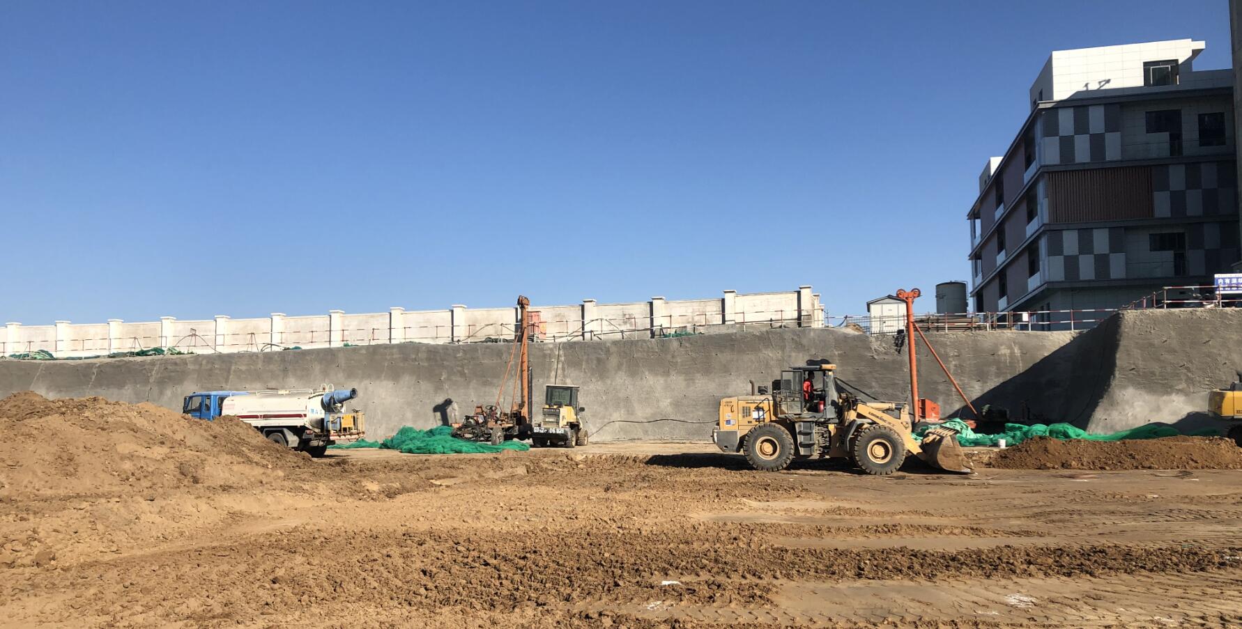 1613977073982673.jpg 汽車1.jpg