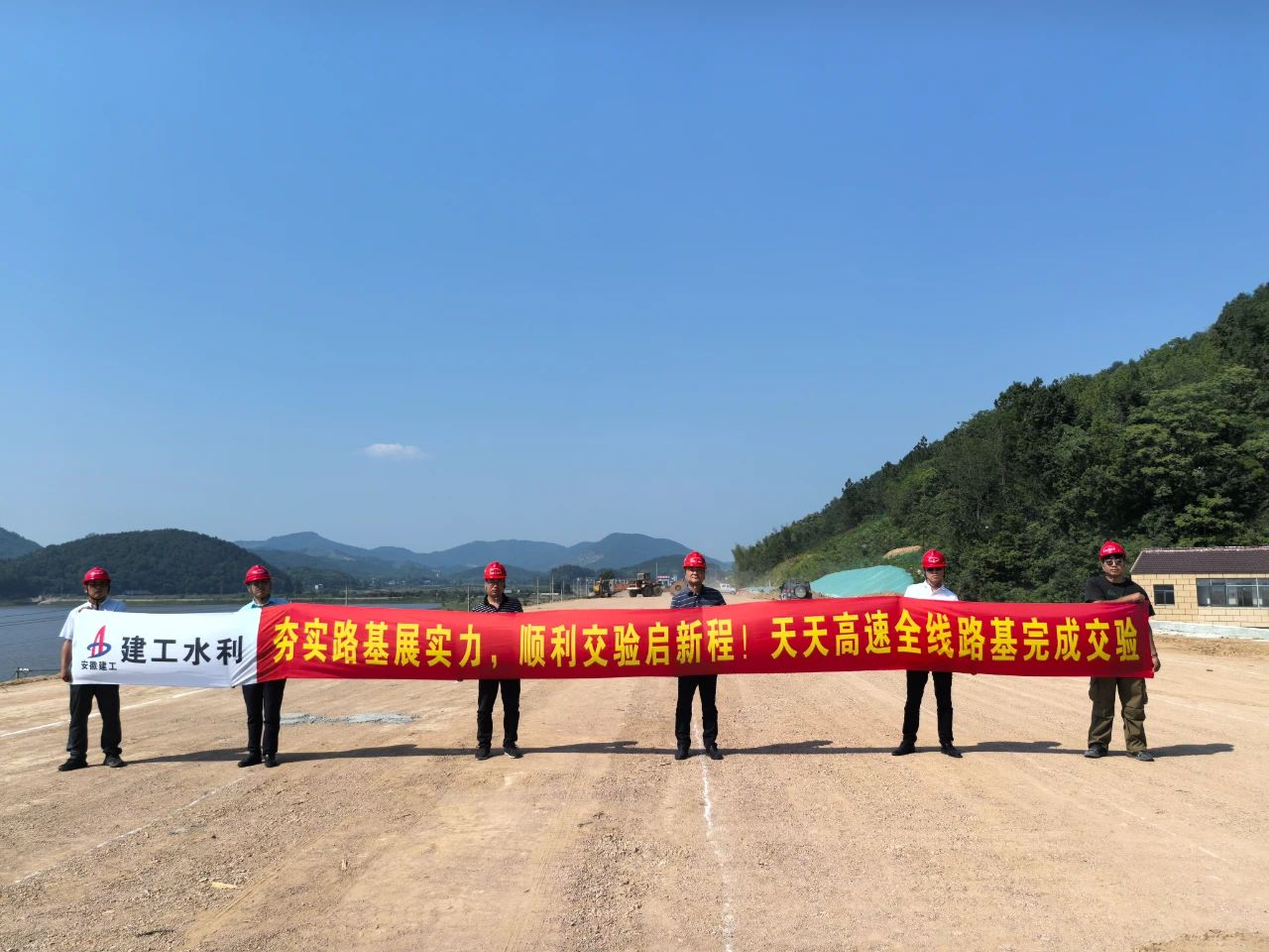 1748911418979489.jpg 1.jpg