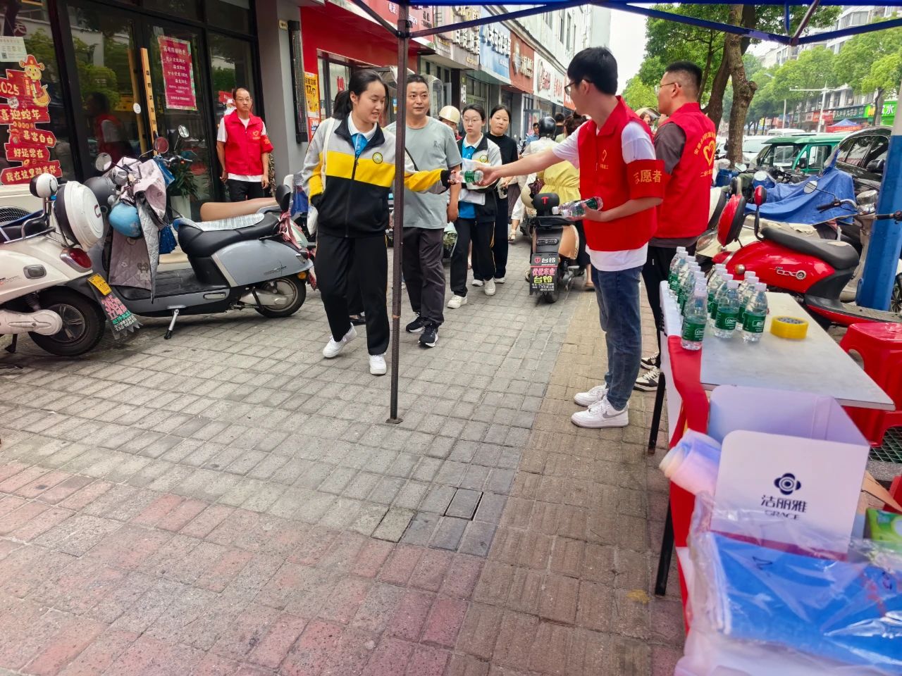 1749431998386038.jpg 6.jpg