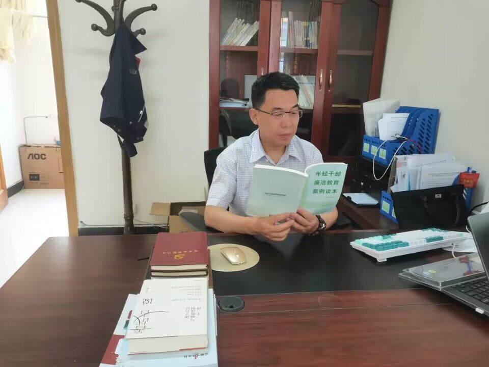 1752463888518317.png 1.png