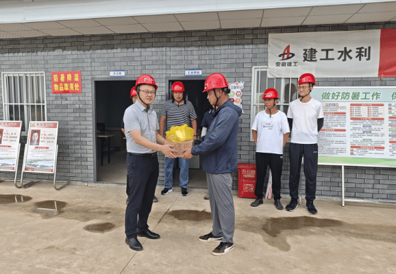 1752804876781930.gif 5.gif