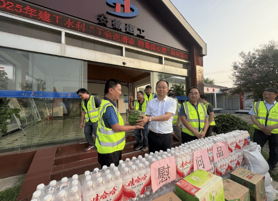 1752805104104317.gif 方.gif