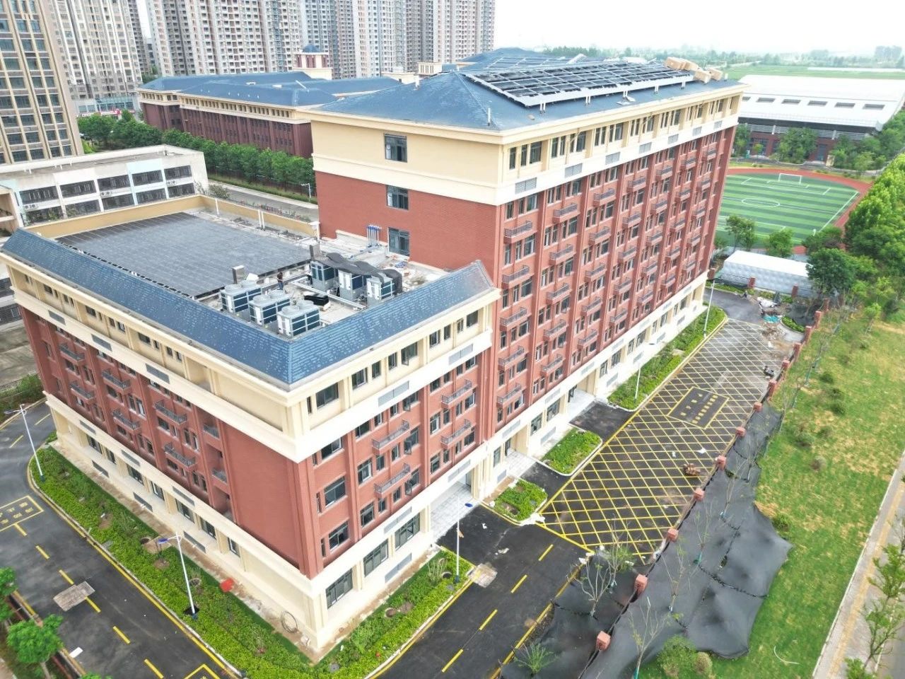 1754961327105724.jpg 7.jpg