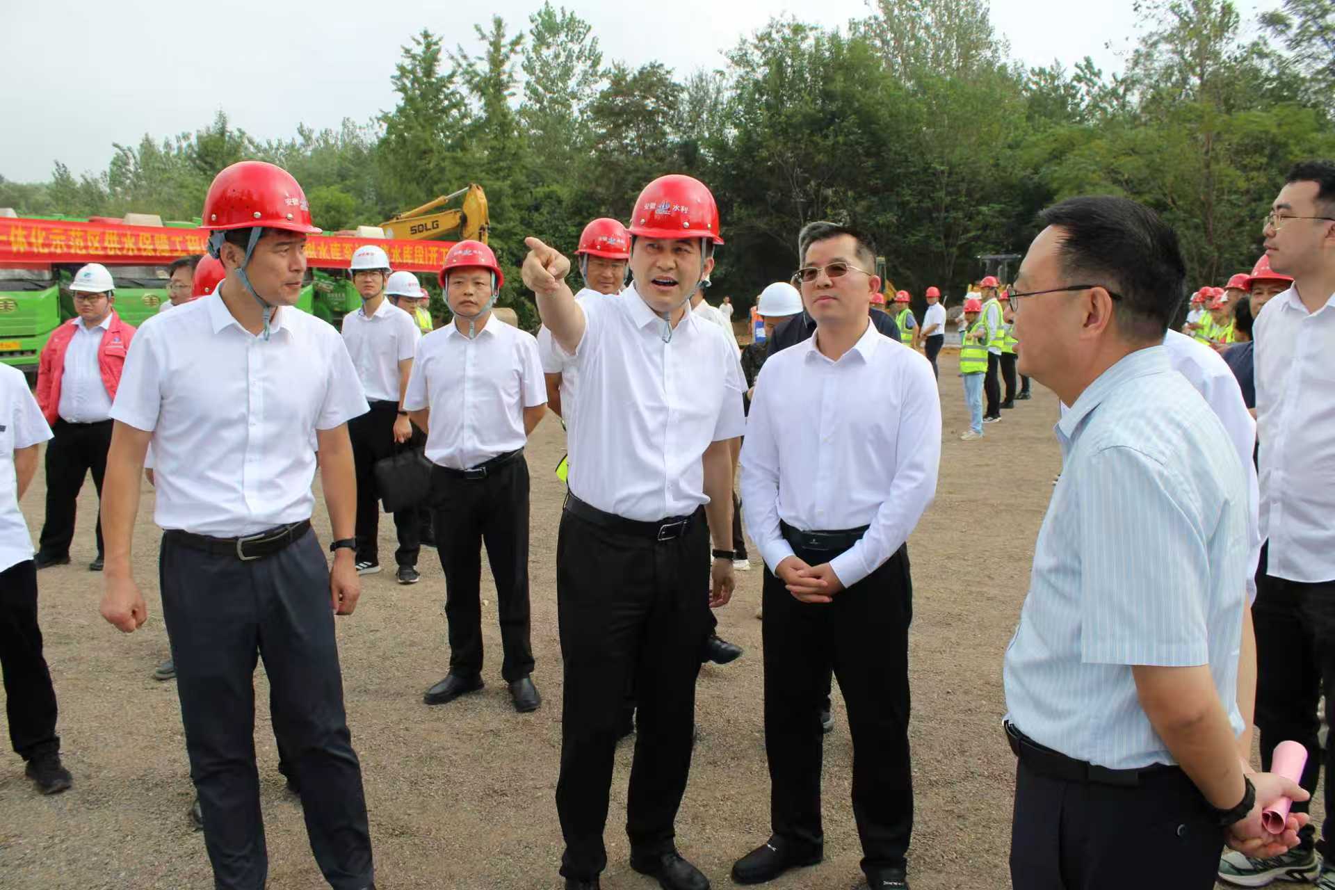 1758777882117145.jpg 開工2.jpg