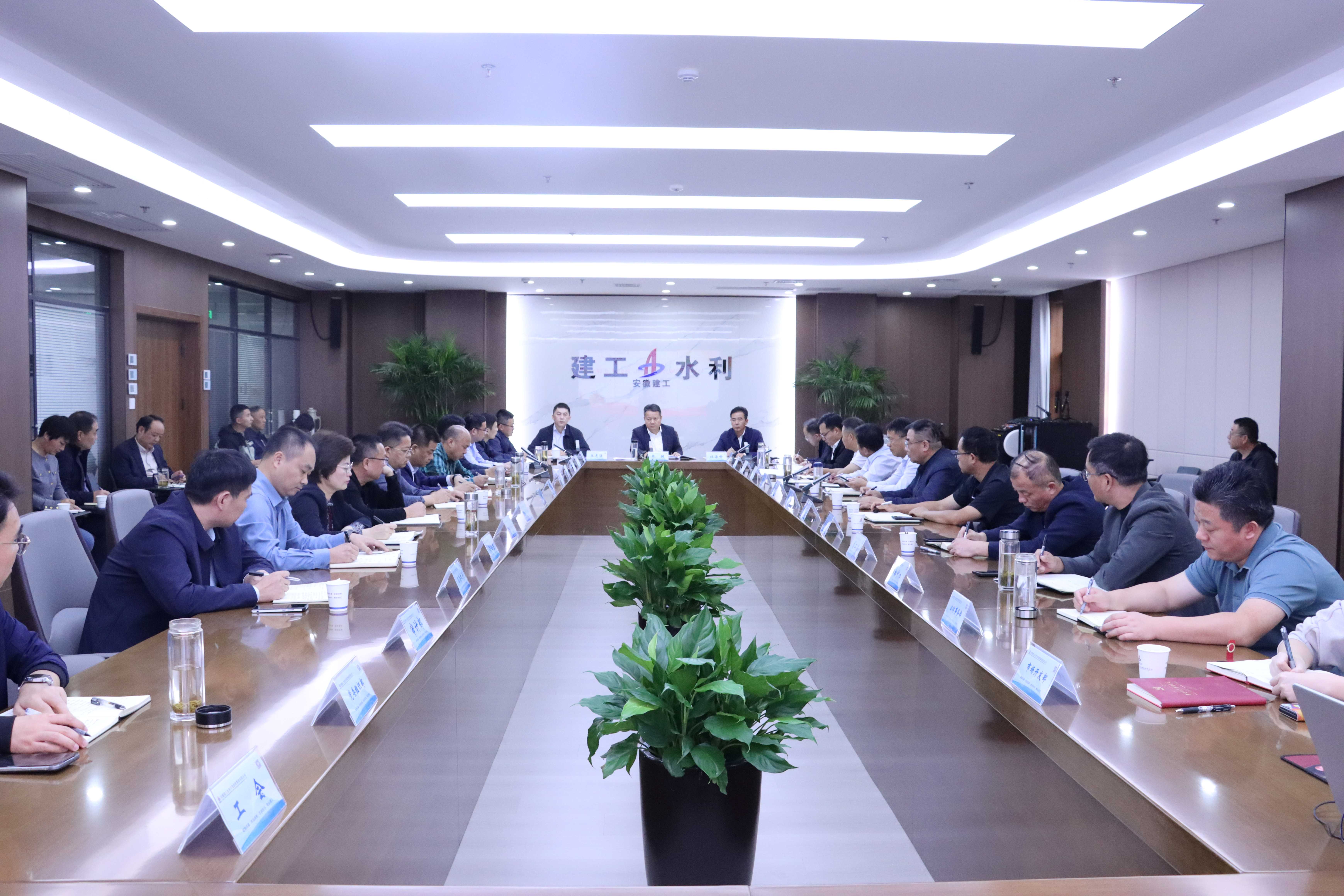 1760406190209478.jpg 10.13月例會(huì)(0.jpg