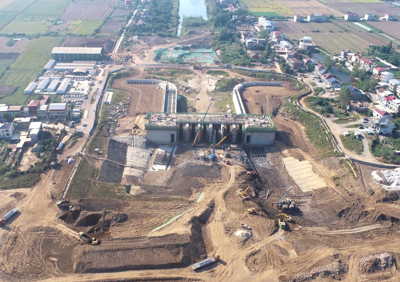 1760921457532432.jpg 333.jpg