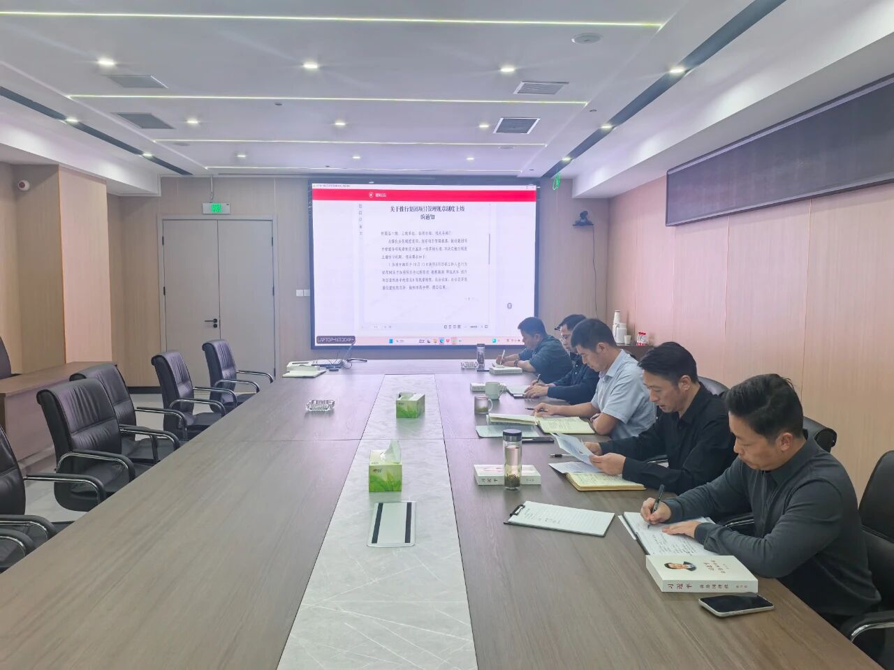 1761871291938178.jpg 001.jpg