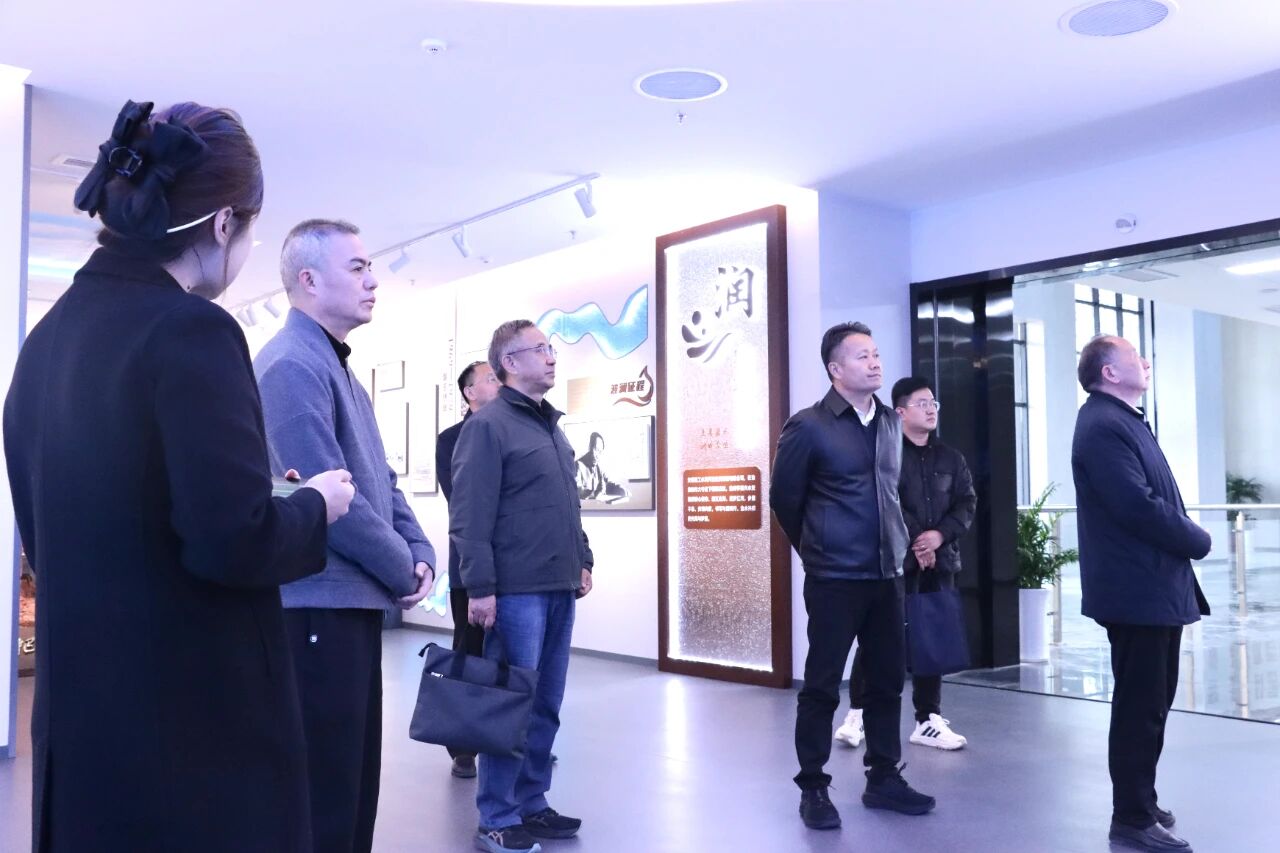 1764895344436471.jpg 1111.jpg