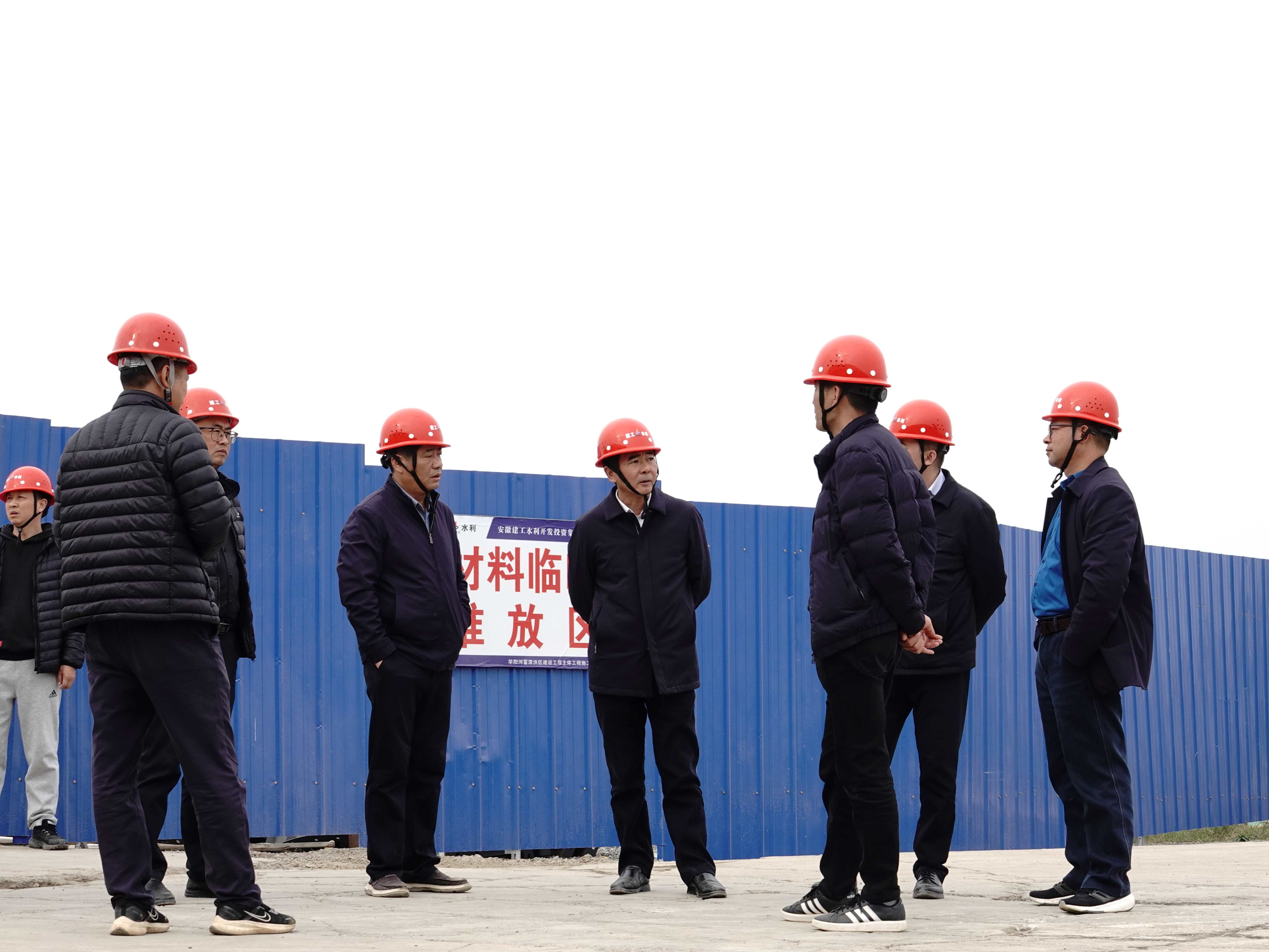 1765501712151902.jpg 12.12000.jpg